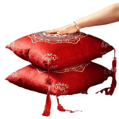 新款喜字结婚抱枕一对婚庆婚房布置新婚压床红色双喜靠枕婚庆pp
