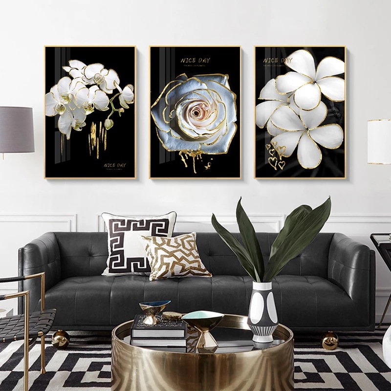 Black-White-Flowers-Poster-Gol