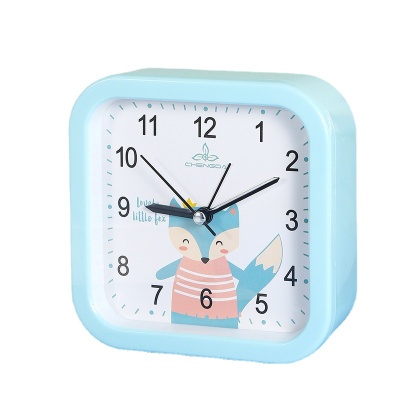 创意卡通时尚方形闹钟 白色简约扫秒闹钟学生卧室静音扫描小时钟