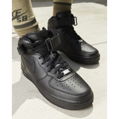 NIKE｜Air Force 1 ’07 耐吉 中筒運動休閒板鞋 (男款)-黑